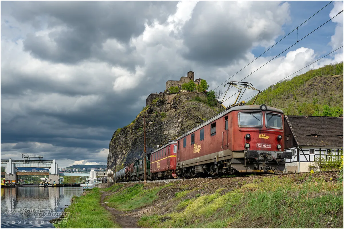 Best Castles Near Plzeň: 10 Stunning Day Trips (2026)